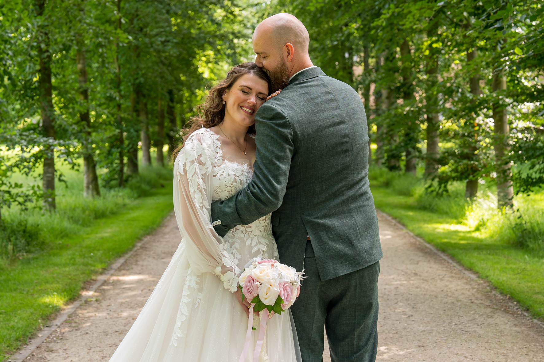 Trouwreportage van Melissa en Jacco bij Kasteel de Schaffelaar in Barneveld door bruidsfotograaf Daniel Vos.